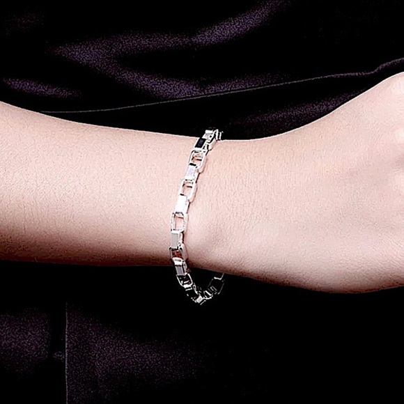 STERLING SILVER BOX CHAIN BRACELET - Picture 5 of 5